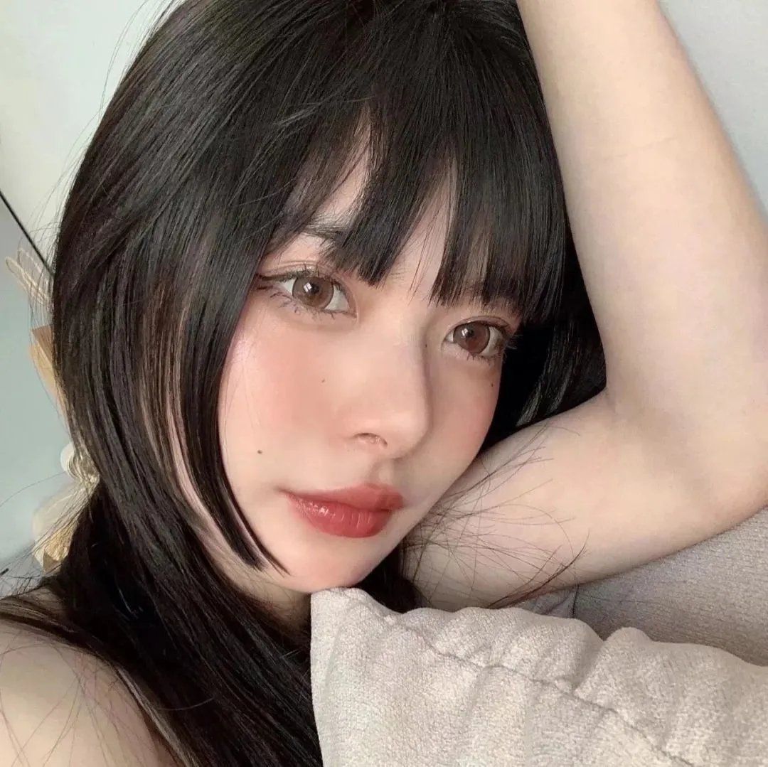 小妞死翘翘